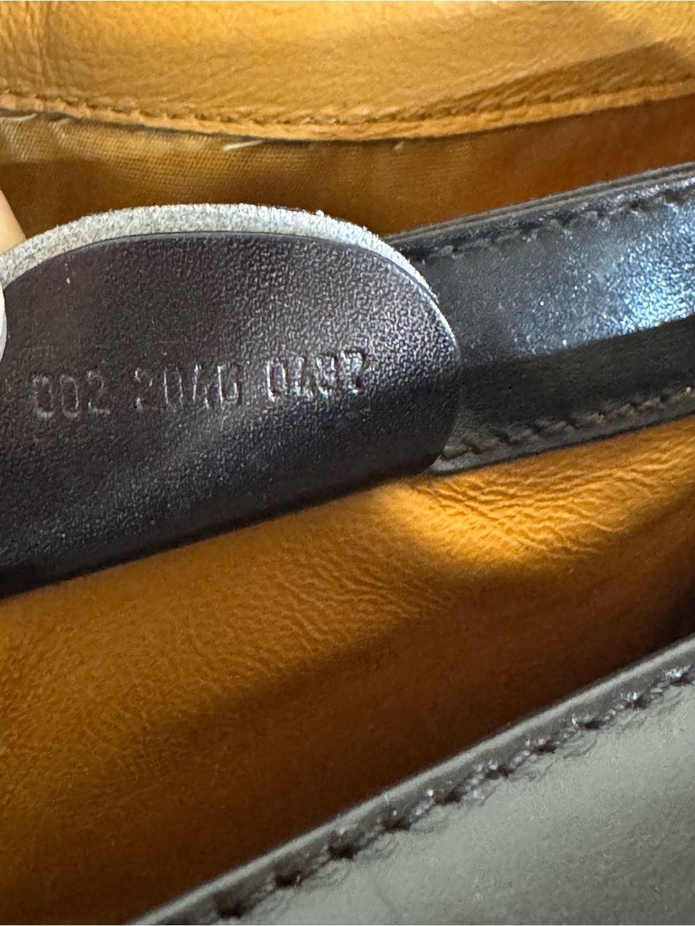 Gucci Vintage Brown Leather Shoulder Bag with Tan Interior - Picture 11 of 16
